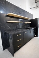 13-19 S Federal Hwy, Dania, FL à louer Photo de l’immeuble– Image 1 sur 3