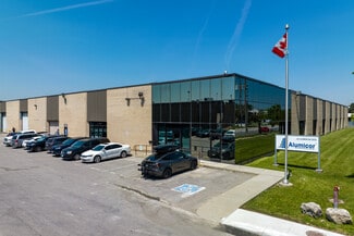 Plus de détails pour 290 Humberline Dr, Toronto, ON - Industriel/Logistique à louer