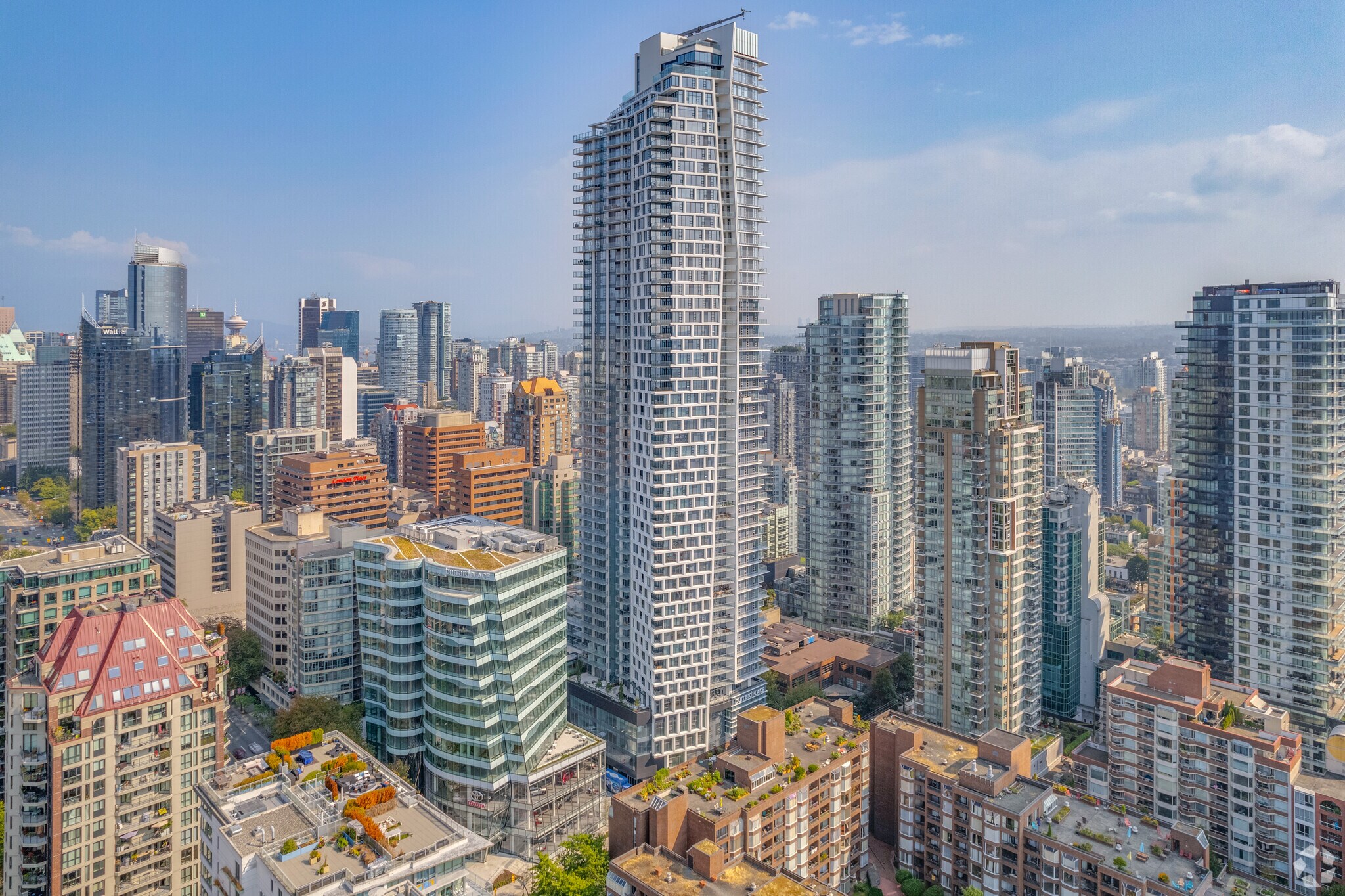 1281 Hornby St, Vancouver, BC à louer Photo principale– Image 1 sur 16