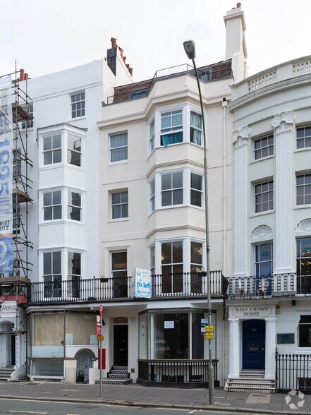 25 Old Steine, Brighton à louer - Photo de l’immeuble – Image 3 sur 4