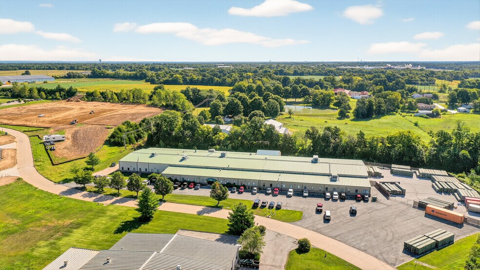 75 Cooperative Way, Wright City, MO à vendre - Photo de l’immeuble – Image 2 sur 6