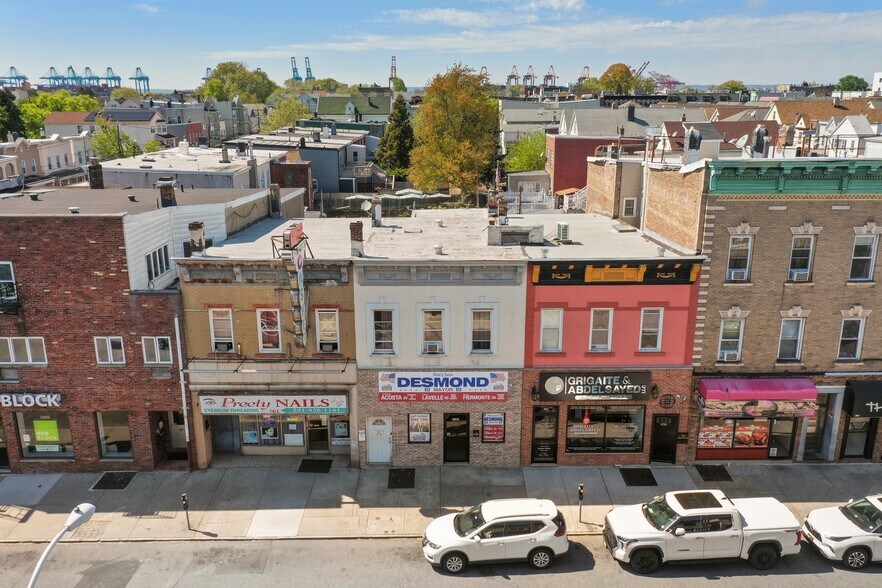 363 Broadway, Bayonne, NJ à vendre - Photo de l’immeuble – Image 2 sur 26
