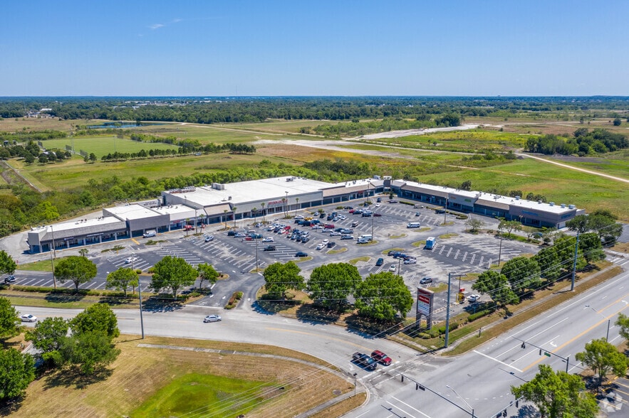2810-2946 Lakeland Highlands Rd, Lakeland, FL à louer - Photo principale – Image 1 sur 16