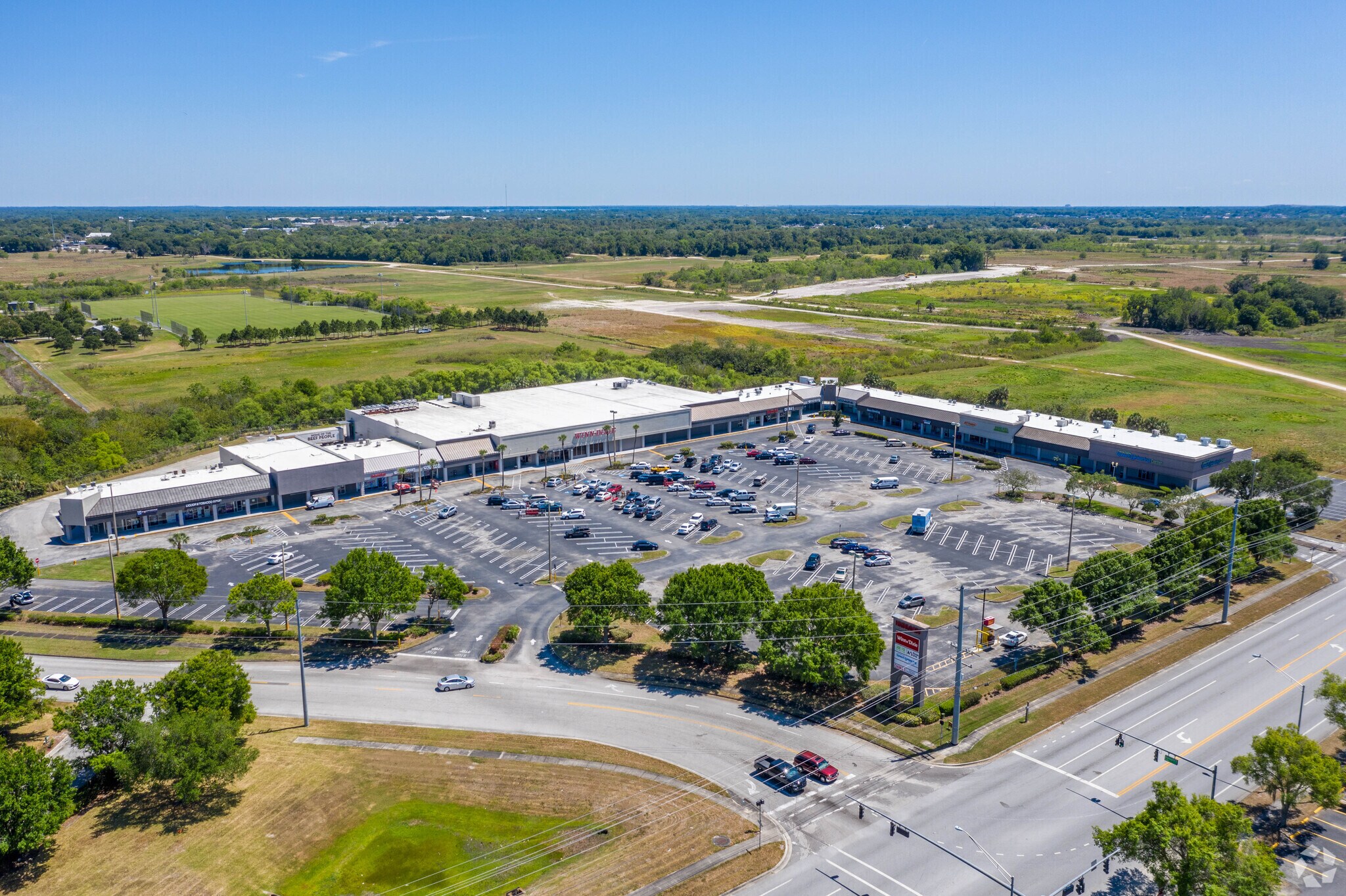 2810-2946 Lakeland Highlands Rd, Lakeland, FL à louer Photo principale– Image 1 sur 17