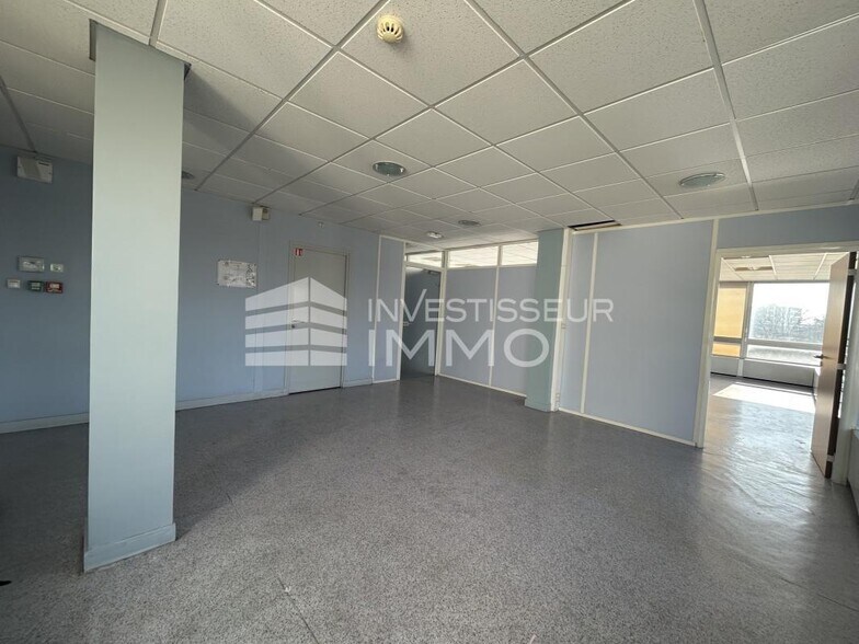 Bureau dans Cergy à louer - Photo intérieure – Image 3 sur 11