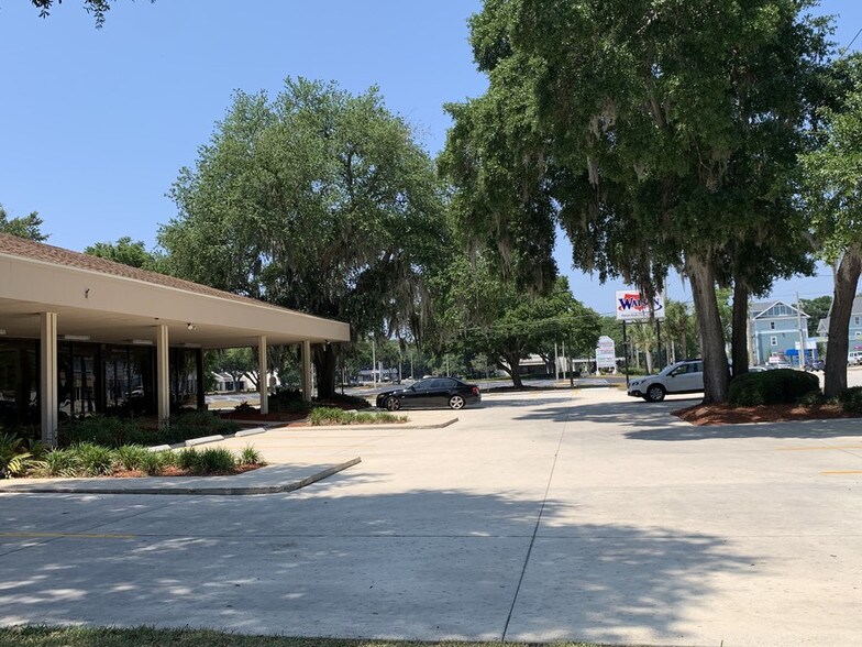 5610 Fort Caroline Rd, Jacksonville, FL à louer - Photo de l’immeuble – Image 3 sur 22