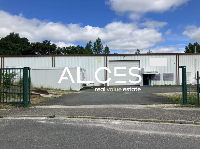 Local d’activités dans Eysines à louer - Photo de l’immeuble – Image 1 sur 3