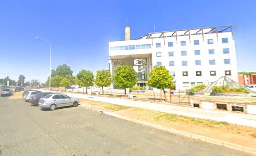 Bureau dans SEVILLA, Sevilla à vendre - Photo de l’immeuble – Image 1 sur 3