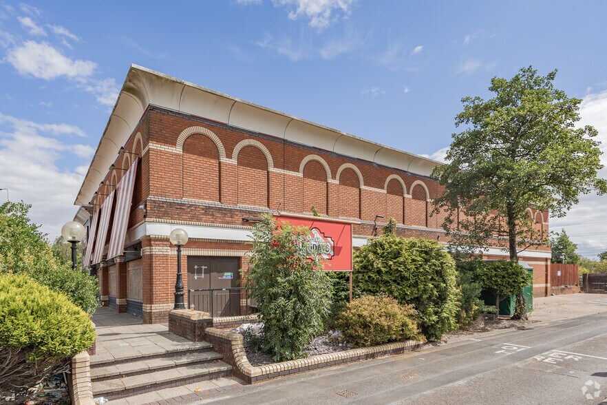 7 Newport Rd, Cardiff à louer - Photo de l’immeuble – Image 2 sur 5