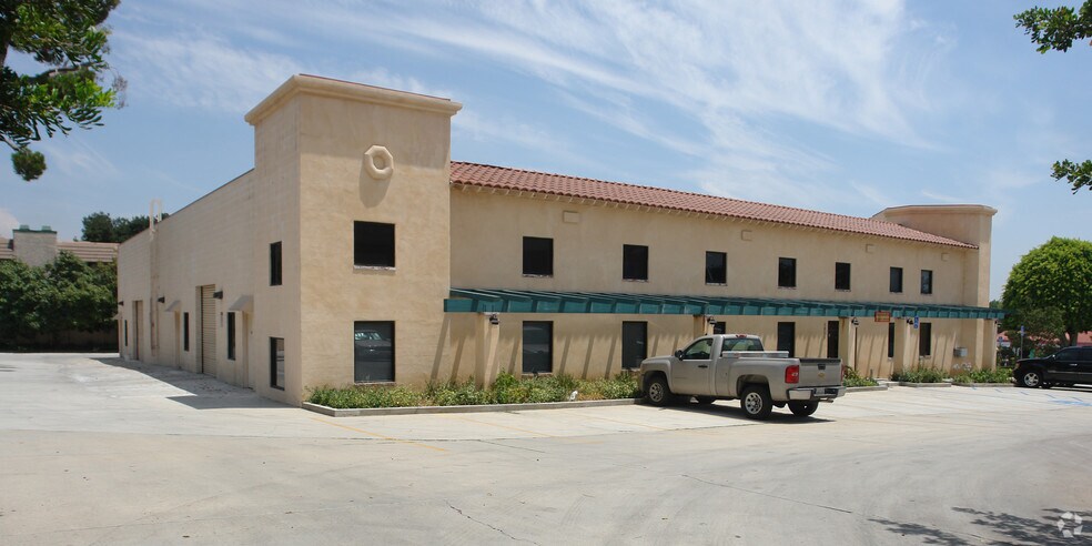 1845-1857 Huntington Dr, Duarte, CA à louer - Photo de l’immeuble – Image 3 sur 29
