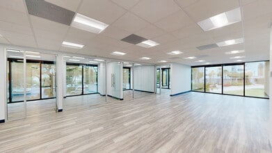 1800 S Australian Ave, West Palm Beach, FL à louer Photo intérieure– Image 2 sur 13