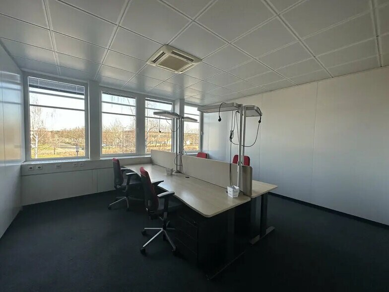 Bureau dans Schiltigheim à louer - Photo de l’immeuble – Image 3 sur 6