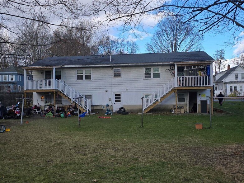 71 River St, Charlestown, NH à vendre - Photo de l’immeuble – Image 2 sur 9