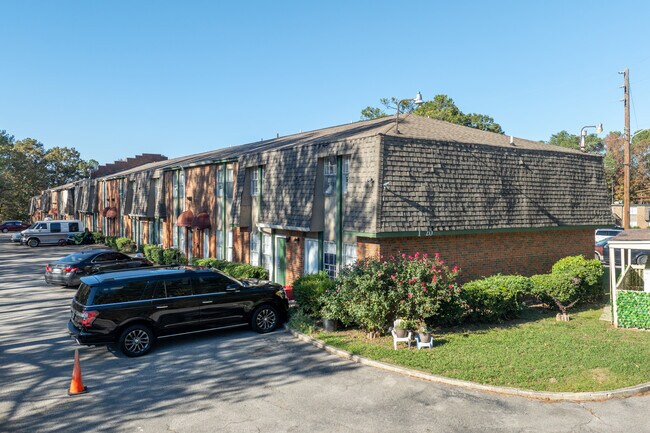 Plus de détails pour 1401 Carson Rd, Birmingham, AL - Logement à vendre