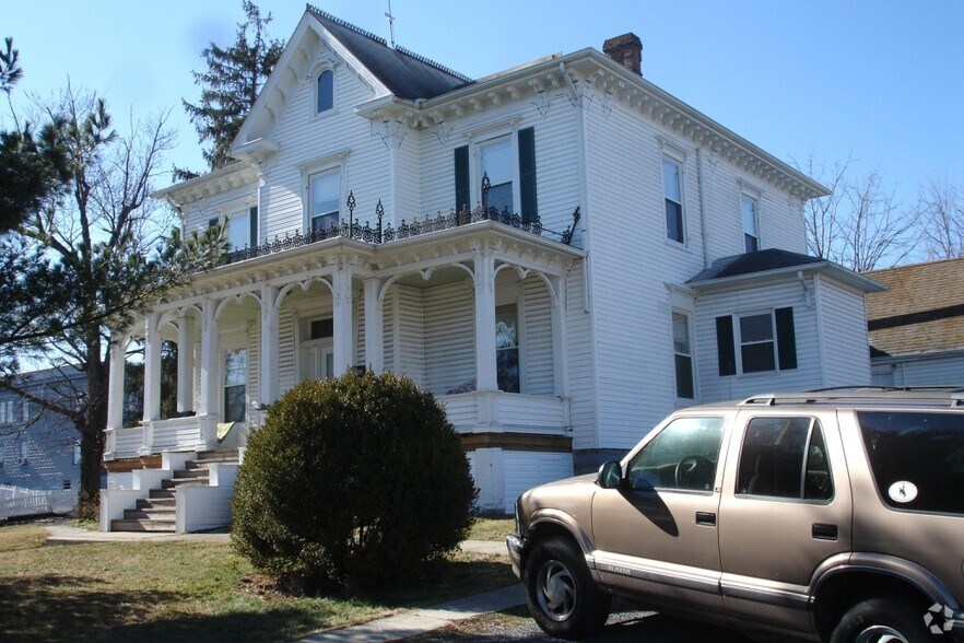 415 N Liberty St, Harrisonburg, VA à vendre - Photo de l’immeuble – Image 3 sur 7