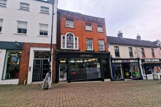 Plus de détails pour 13 Church St, Basingstoke - Local commercial à vendre