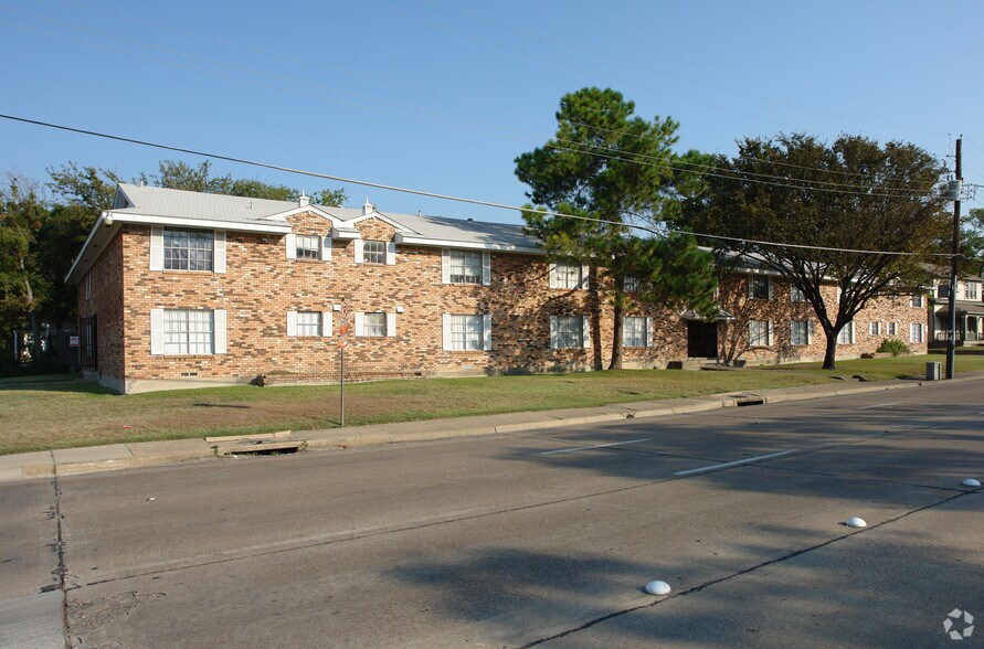 5207 Columbia Ave, Dallas, TX à vendre - Photo de l’immeuble – Image 2 sur 15