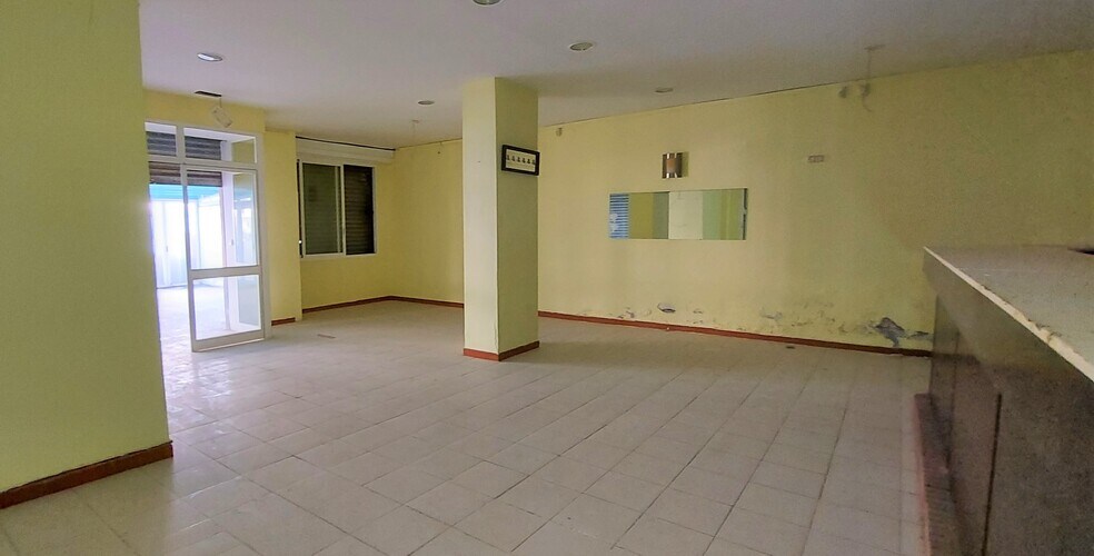 View Photo