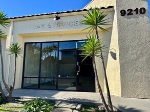 9210 Katella Ave, Garden Grove, CA à louer Photo intérieure– Image 1 sur 8