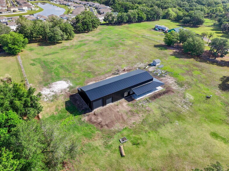 4355 Semoran Farms Rd, Kissimmee, FL à vendre - Photo de l’immeuble – Image 3 sur 22