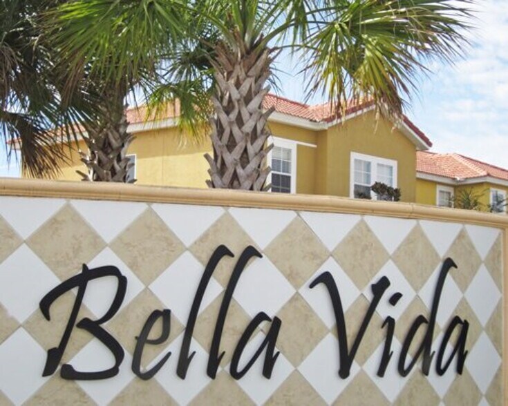 4565 Corsa Ln, Kissimmee, FL à vendre - Photo de l’immeuble – Image 1 sur 11