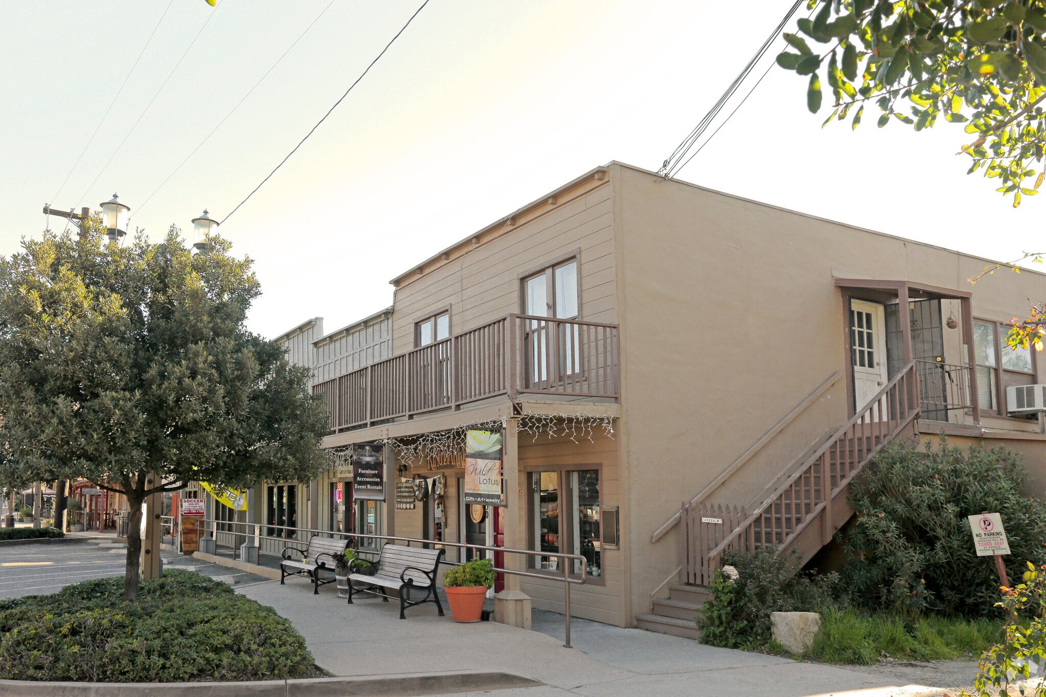 42030-42050 Main St, Temecula, CA à louer Photo principale– Image 1 sur 6