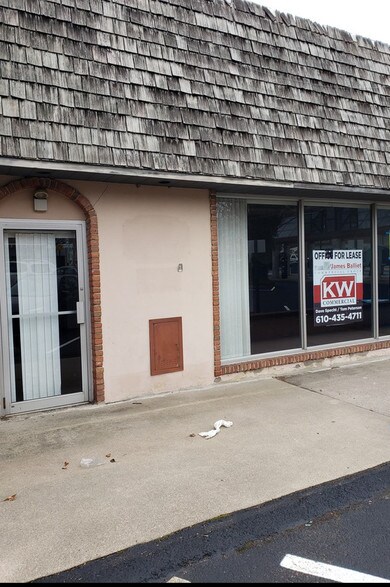 258 E High St, Pottstown, PA à vendre - Photo de l’immeuble – Image 3 sur 18