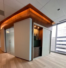 800 E Canal St, Richmond, VA à louer Photo intérieure– Image 2 sur 9