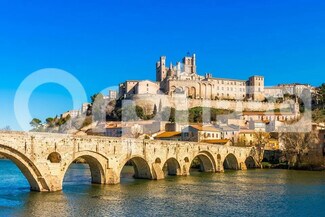 Plus de détails pour Local d'activités à louer