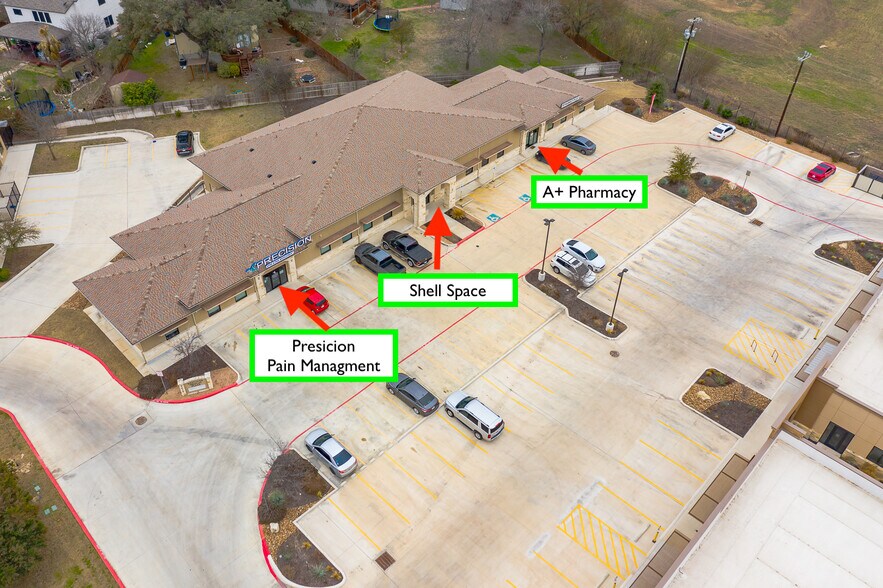 9026 Culebra Rd, San Antonio, TX à louer - Photo de l’immeuble – Image 2 sur 29