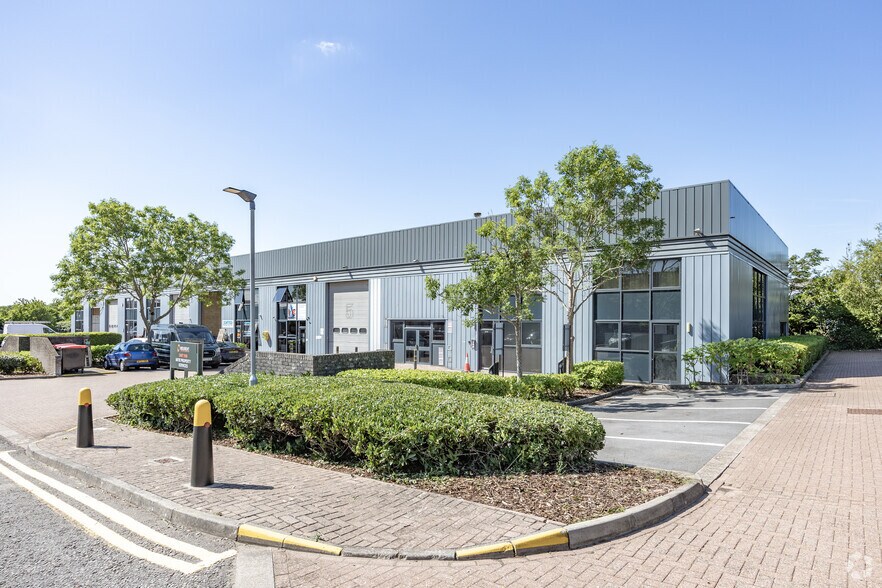 1151-1156 Park Ave, Almondsbury à louer - Photo de l’immeuble – Image 3 sur 3