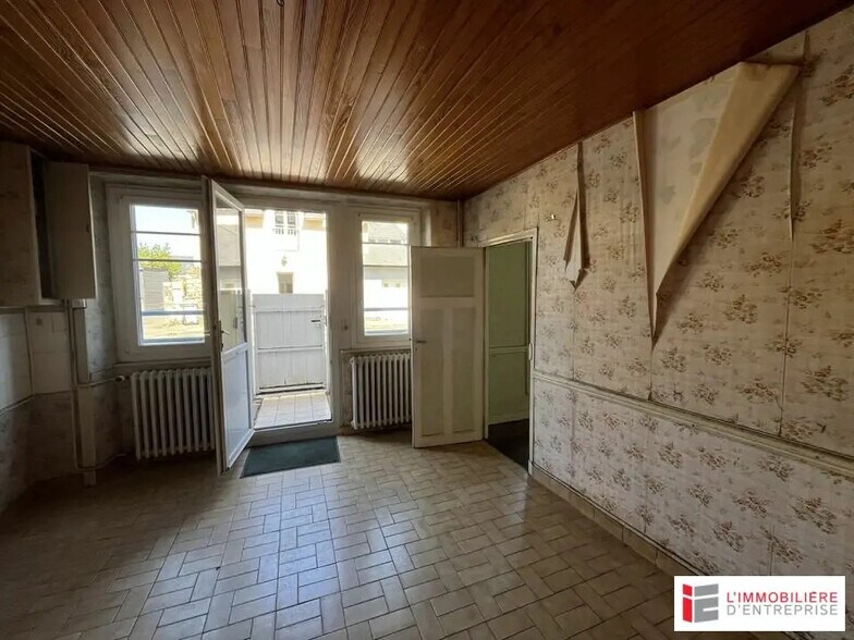 18 Rue De Rennes, Saint-Jouan-des-Guérets à vendre - Photo de l’immeuble – Image 2 sur 3