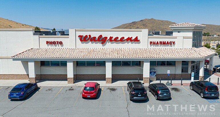 305 Lemmon Dr, Reno, NV à vendre - Photo de l’immeuble – Image 2 sur 3
