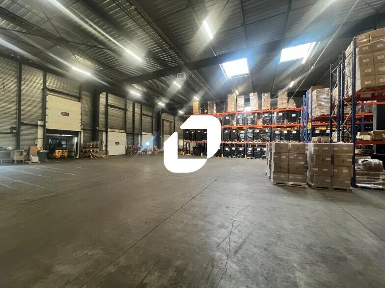 Bureau dans Lens à louer - Photo intérieure – Image 1 sur 14