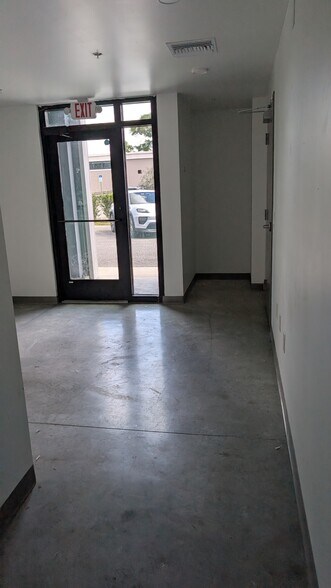 5101 N Howard Ave, Tampa, FL à louer - Photo de l’immeuble – Image 2 sur 14