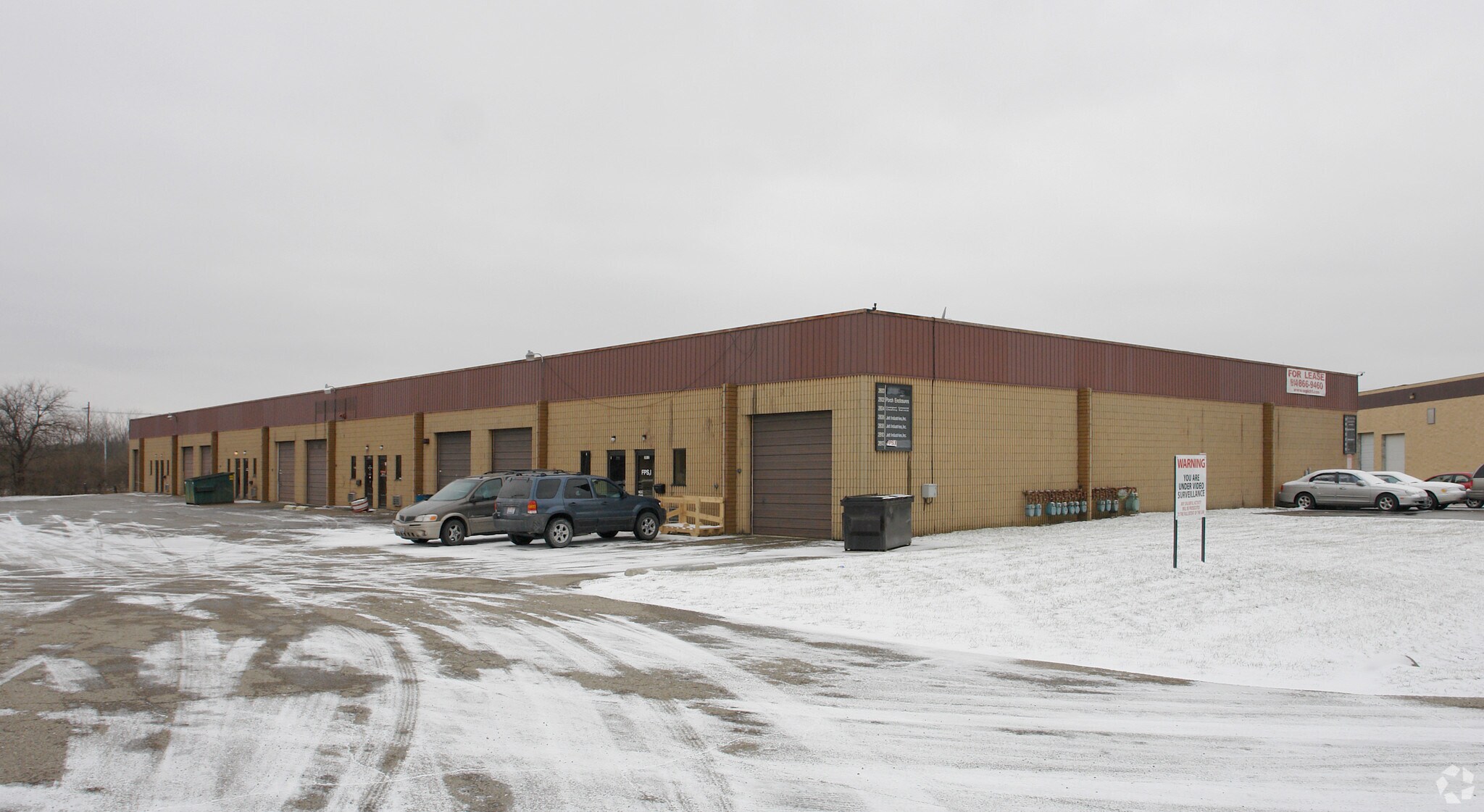 2800-2826 Banwick Rd, Columbus, OH à louer Photo principale– Image 1 sur 15