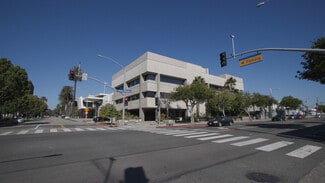 Plus de détails pour 701 Santa Monica Blvd, Santa Monica, CA - Bureau à vendre