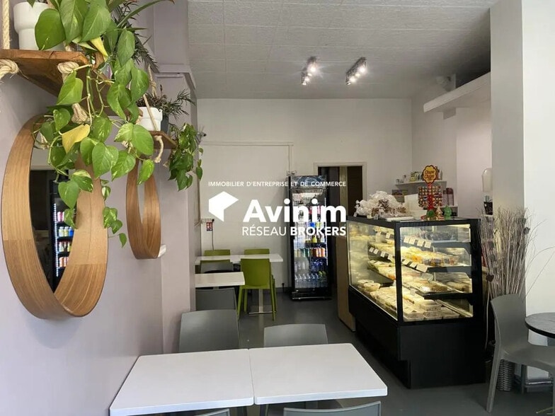 Local commercial dans Clermont-Ferrand à vendre - Photo intérieure – Image 2 sur 4