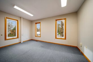 60 Whittier Hwy, Moultonborough, NH à louer Photo intérieure– Image 2 sur 12