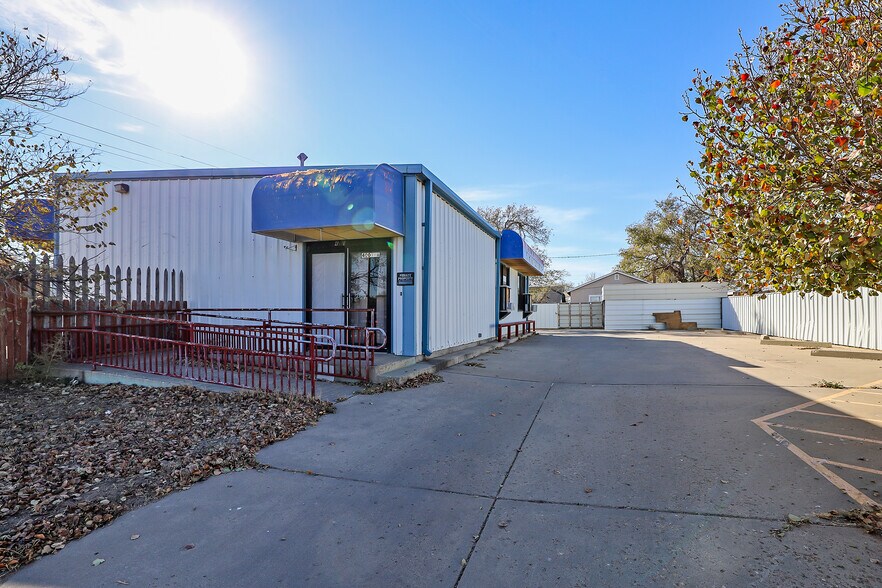 4001 River Rd, Amarillo, TX à louer - Photo de l’immeuble – Image 3 sur 28