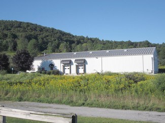 Plus de détails pour 41 Elkay Dr, Chester, NY - Industriel/Logistique à louer