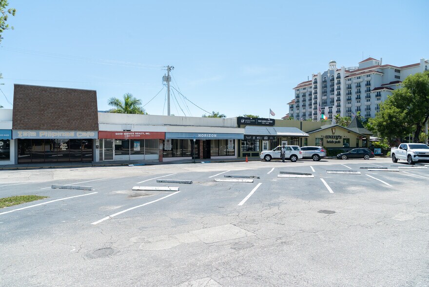 Rio Vista / Victoria Park portefeuille de 3 biens à vendre sur LoopNet.fr - Photo de l’immeuble – Image 3 sur 22