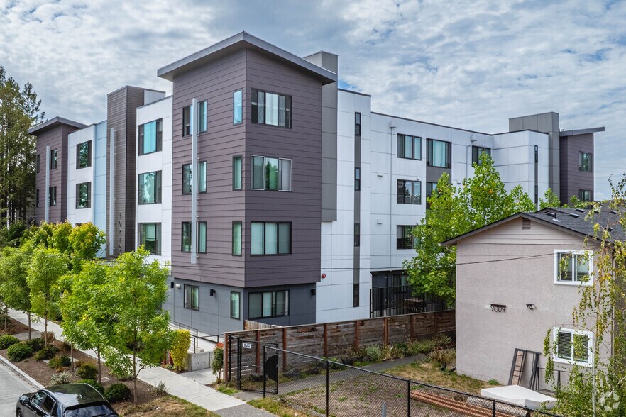 9021 17th Ave SW, Seattle, WA à vendre - Photo principale – Image 1 sur 15