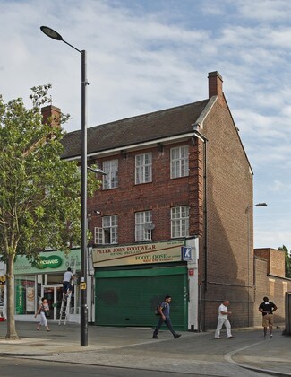 Plus de détails pour 18 Ruislip Rd, Greenford - Local commercial à louer