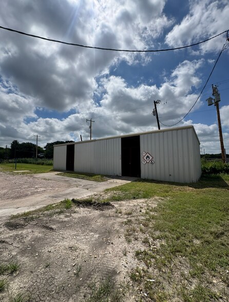 616 S 9th St, Corsicana, TX à vendre - Photo de l’immeuble – Image 2 sur 13