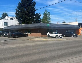 1130 NW 85th St, Seattle, WA à louer Photo de l’immeuble– Image 2 sur 4