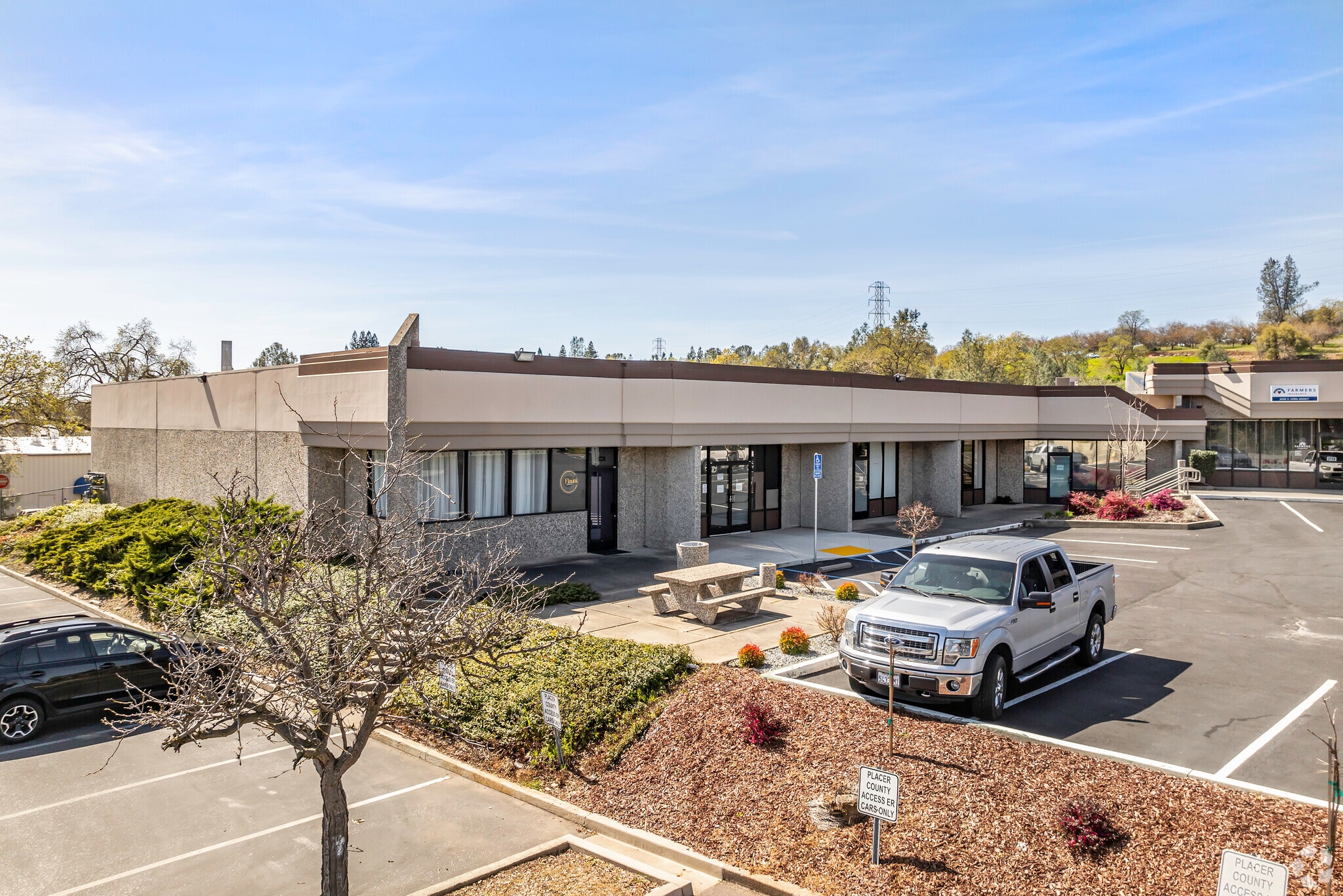 11702-11734 Enterprise Dr, Auburn, CA à louer Photo principale– Image 1 sur 9