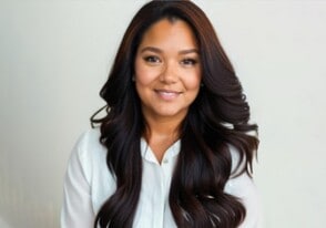 Stephania Davis