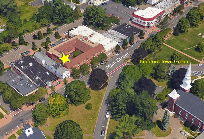 978-1004 Main St, Branford, CT à louer - Photo de l’immeuble – Image 2 sur 13