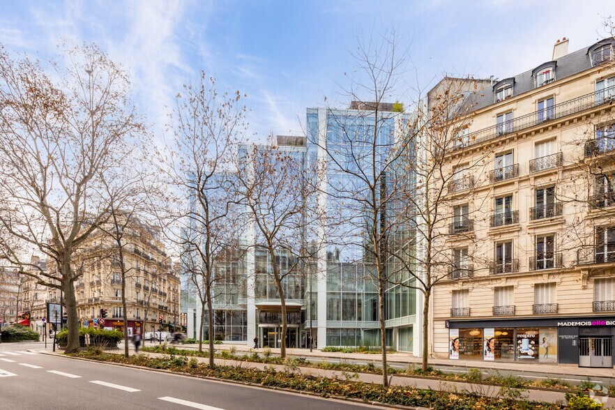 128 Boulevard Raspail, Paris à louer - Photo de l’immeuble – Image 3 sur 8